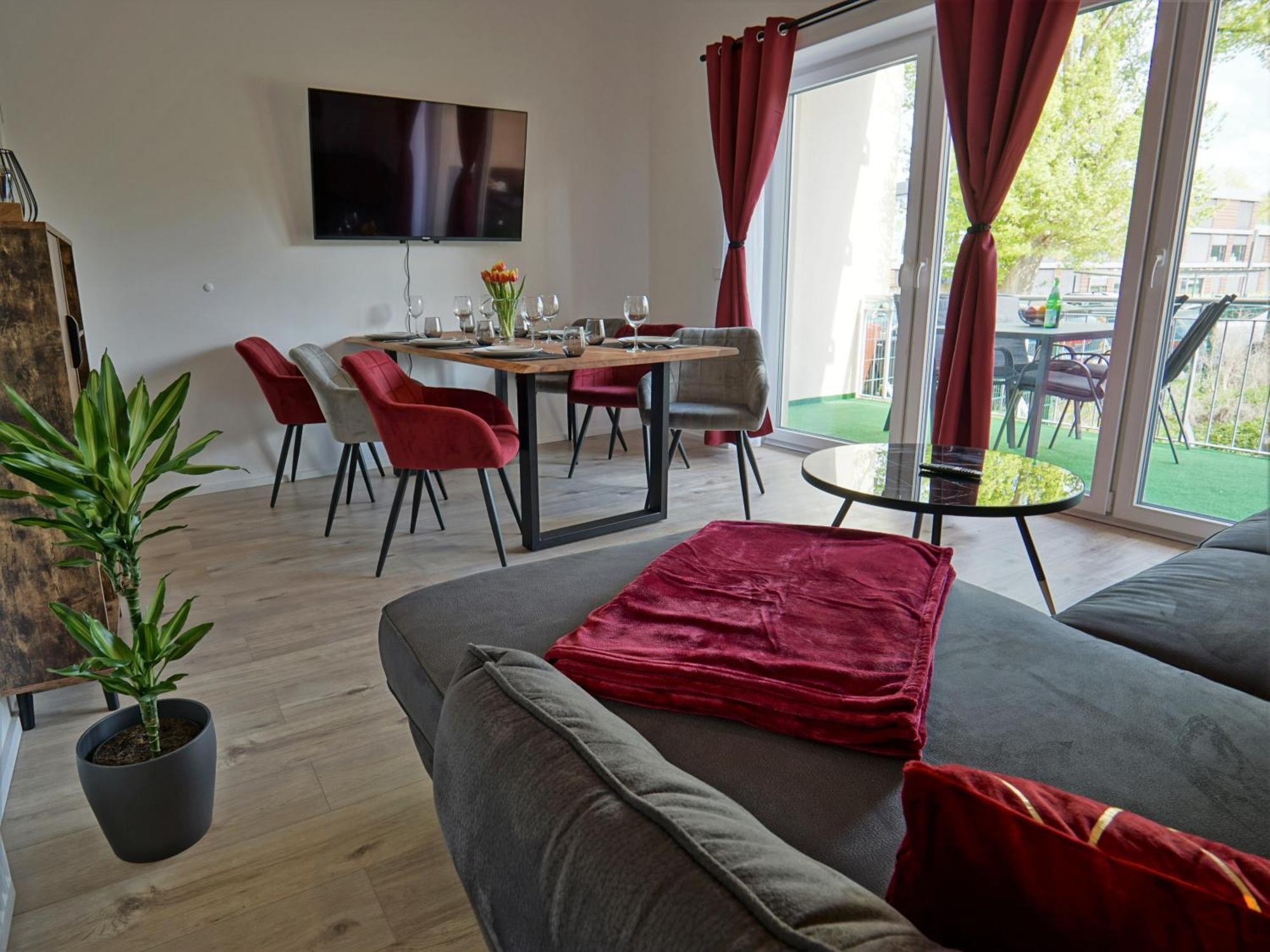 Ferienwohnung "Hogulu" Brandenburg, Balkon, Neustadt, Kueche, Wassernaehe - Parkplatz Inklusive Brandenburg an der Havel Zimmer foto